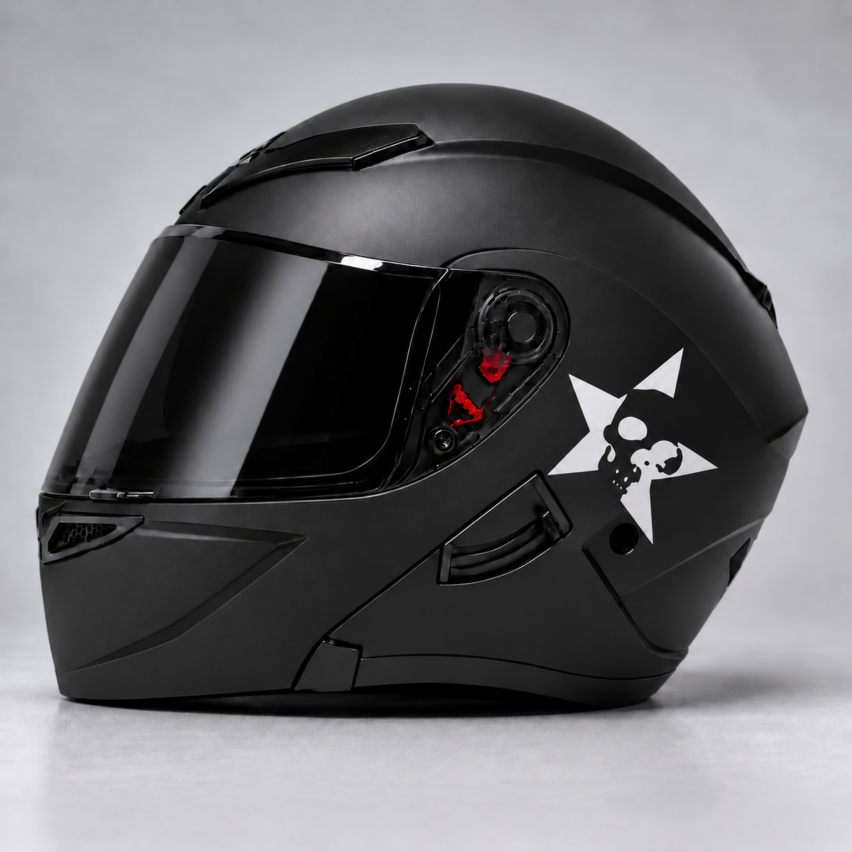Notobyn skull-star sticker - side helmet view